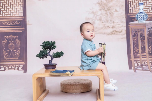 温县宝宝几个月翻身才正常